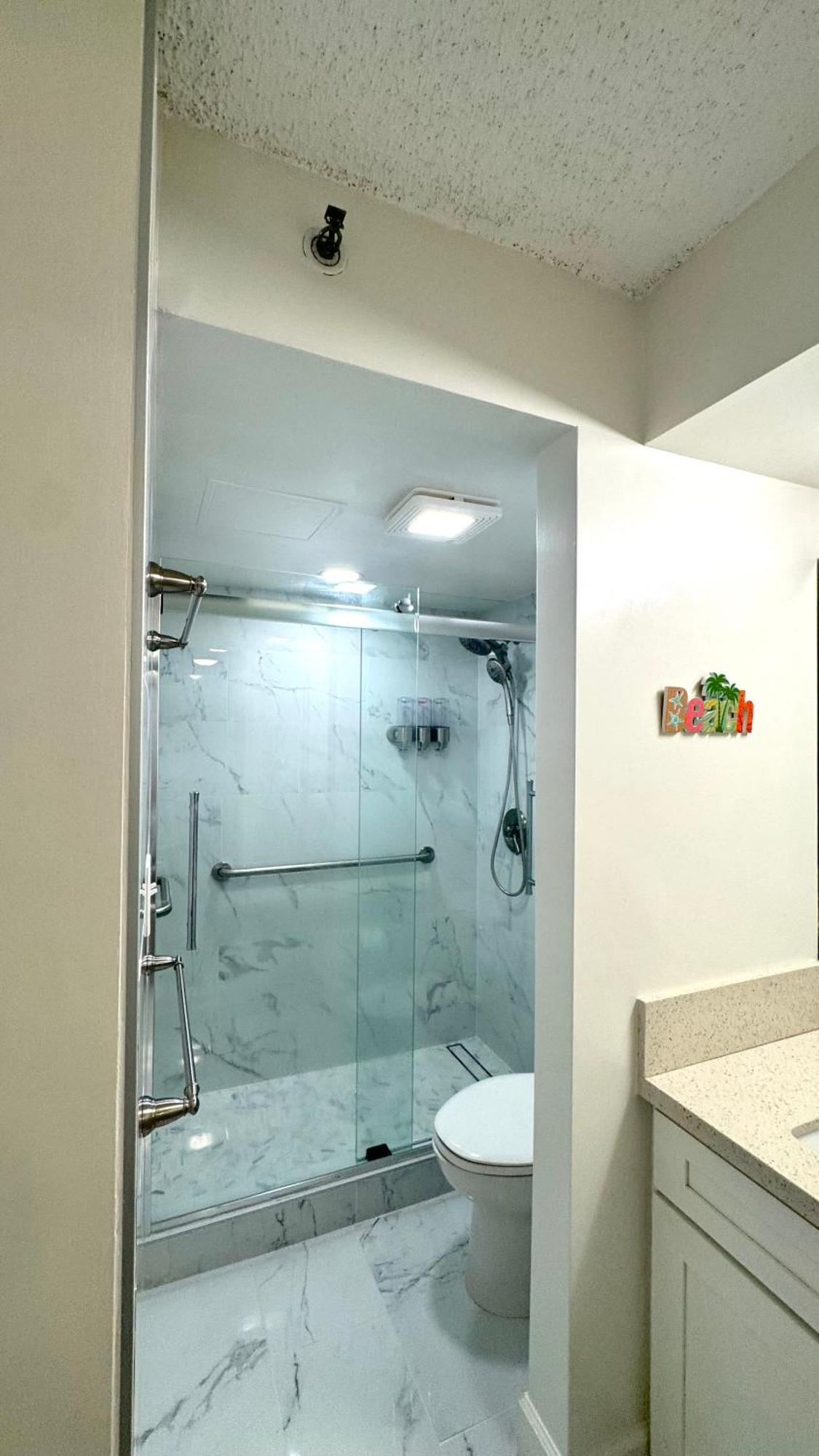 Free Parking, Pool, Sauna, Spa, Wifi, Bbq, Ac - Waikiki Banyan Honolulu Exterior foto